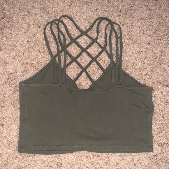 Crop Top - Picture 4 of 6